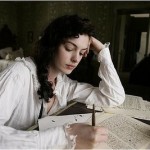 7 Movie Review Writing Mistakes a Film Critic Should Avoid